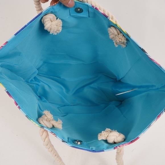 Shoreline‎ Blue with Seashell Pattern Summer Tote Bag with Rope Handle - Picture 9 of 14